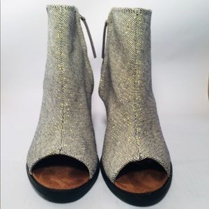 TOMS blue and gold open toe ankle booties